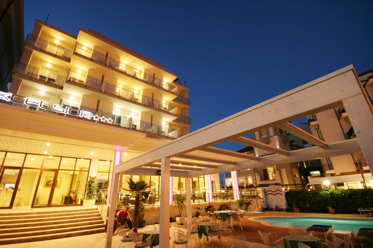 Hotel Excelsior Cattolica Exterior photo
